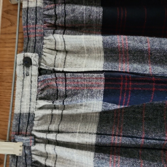 Misses vintage ILGWU plaid skirt - Size 13/14 - Picture 4 of 7